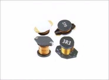 從手機(jī)顯示器上看，谷景強(qiáng)大的非屏蔽貼片電感生產(chǎn)能力